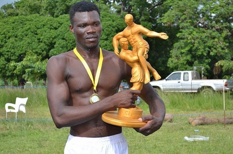 Kadanga Christophe remporte la 10ème édition du championnat « Super Evala »