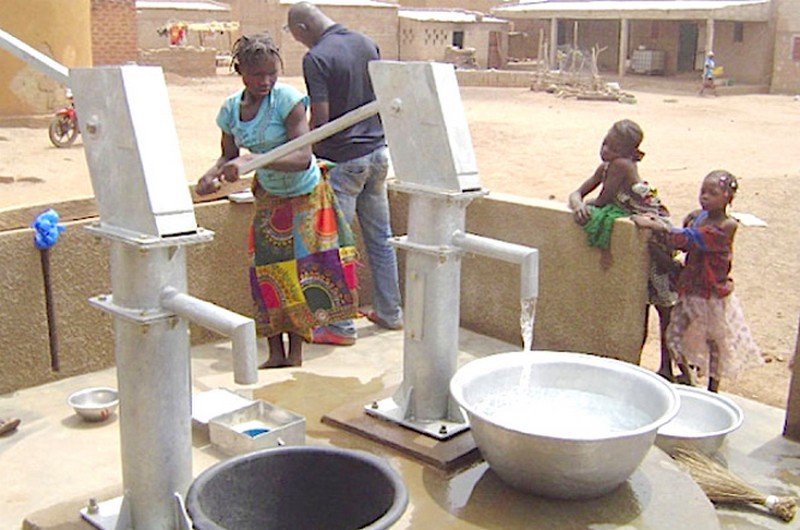 Vers la réhabilitation de 1639 forages au Togo