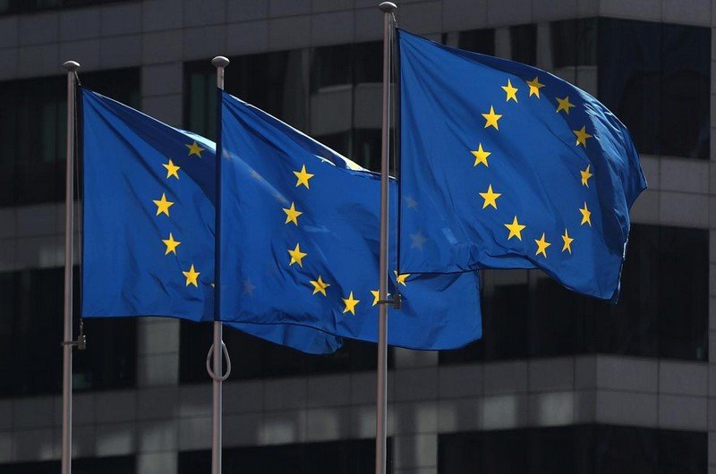 L'Union Européenne soutient la presse contre le Covid-19