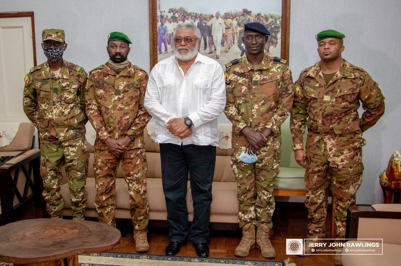 Jerry John Rawlings a invité les soldats maliens à faire preuve d'un leadership exceptionnel