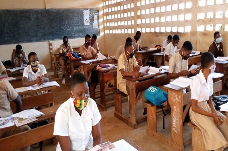Les élèves d'un établissement scolaire au Togo