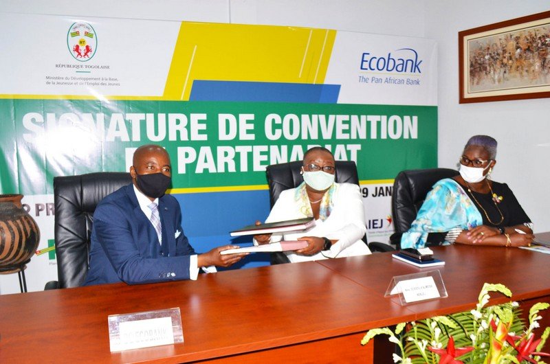Ecobank Togo s'engage à financer les projets des jeunes entrepreneurs