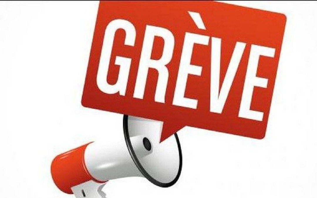 Education : le SET maintient la grève malgré l&rsquo;opposition du gouvernement